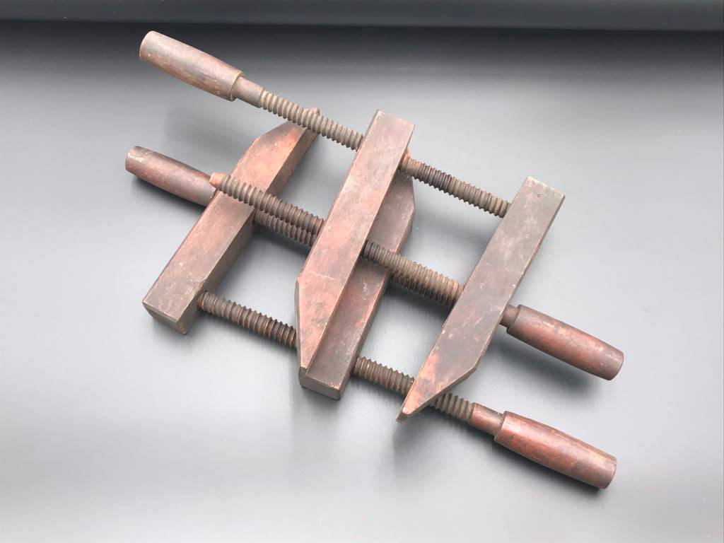 Antique R. Bliss Manufacturing 8-Inch Wood Hand Clamps Matching Pair - Image 3