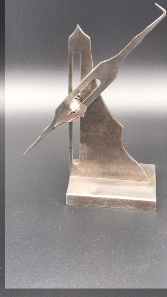 Decorative Owner-Made 6-Inch Surface Gauge - Image 3