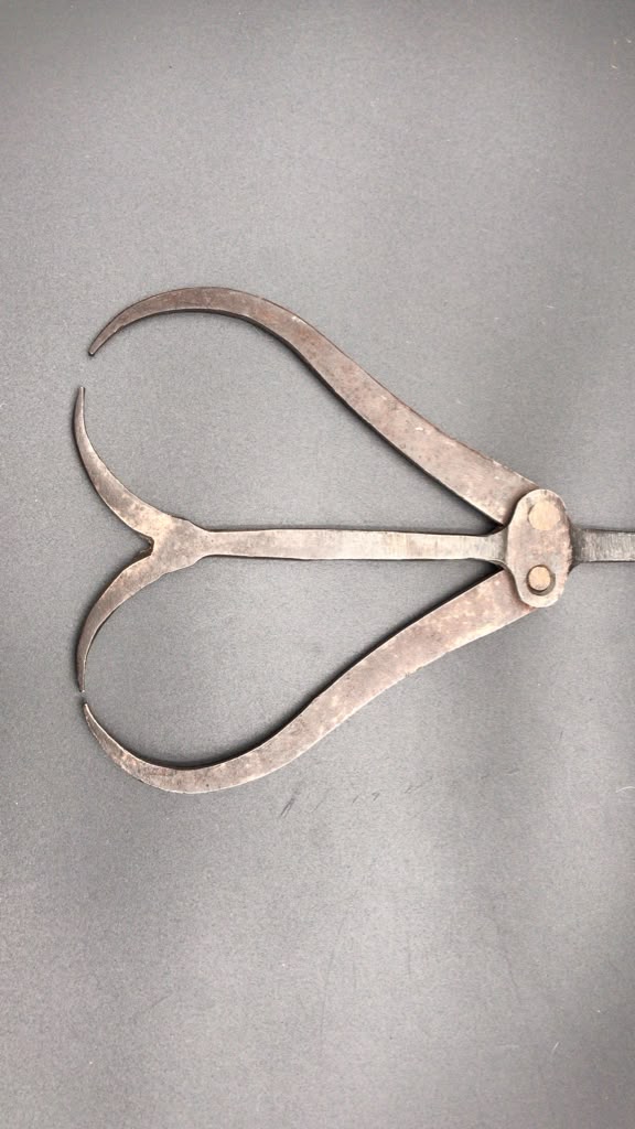 Early 20-Inch Blacksmith Double Calipers - Image 3